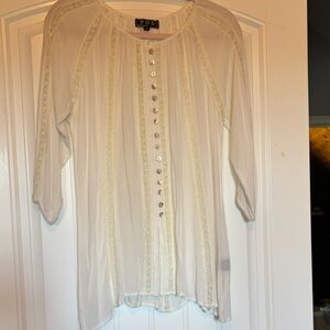 NWOT POL Cream Blouse with Button and Lace Accents Size Small